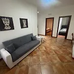 Fortino House Apartament Katania